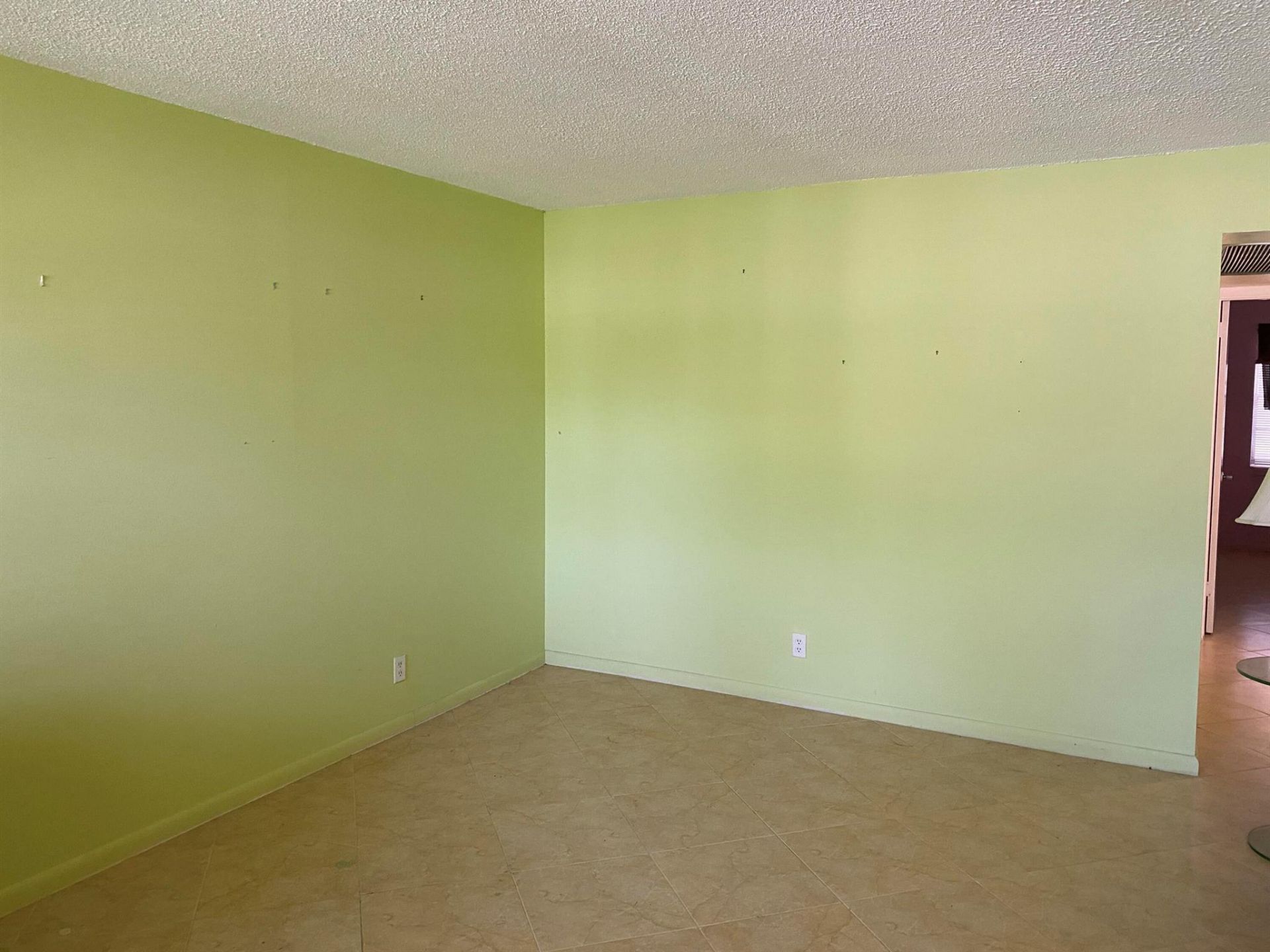 95 Cambridge E, Unit 95, West Palm Beach, FL 33417 Photo
