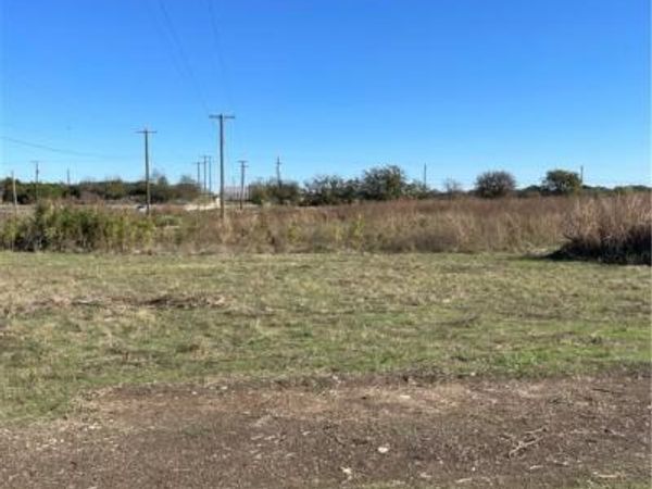 2002 Botts Drive, Salado, TX 76571