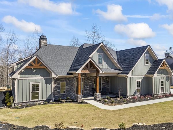 410 Edgewater Trail, Toccoa, GA 30577