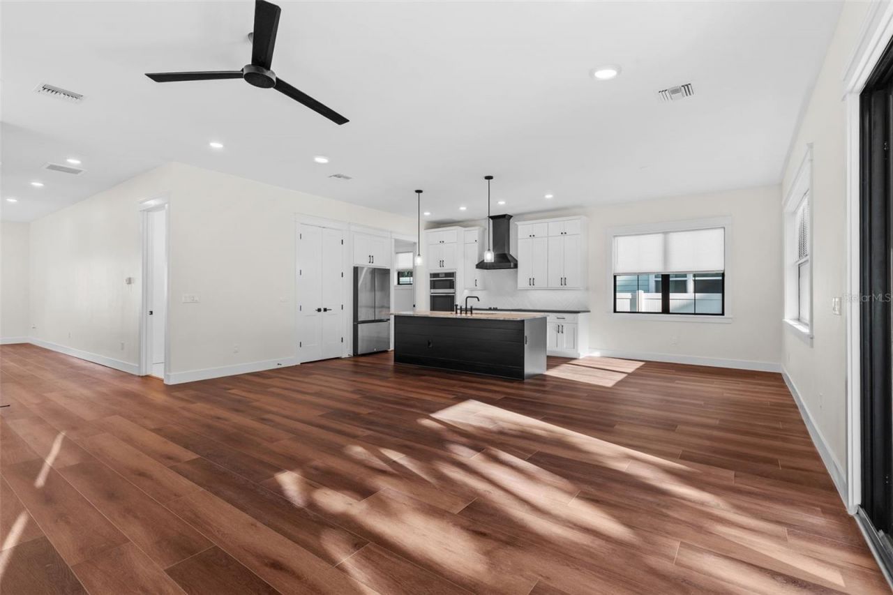 3819 71st Street N, Saint Petersburg, FL 33709 Photo