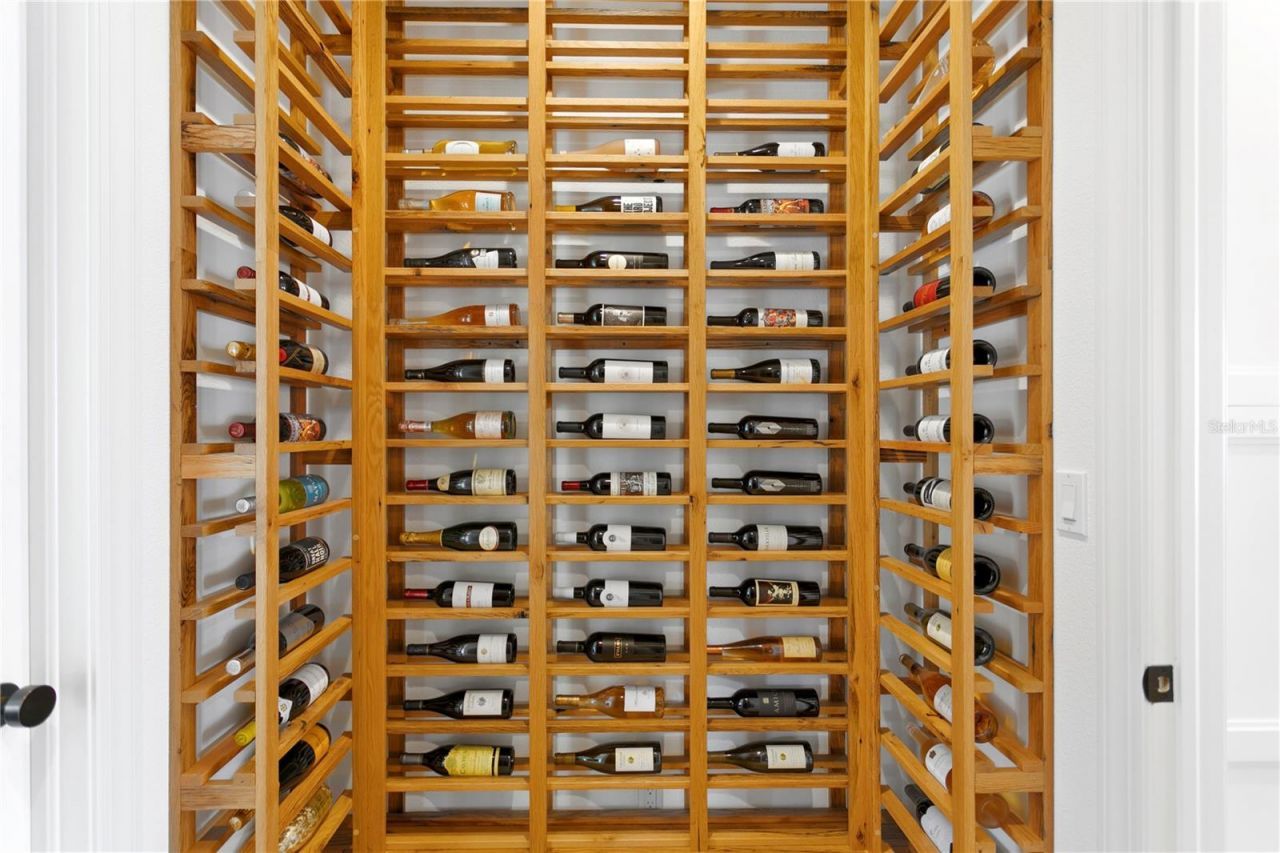 5811 Mariner Street, Tampa, FL 33609 Photo