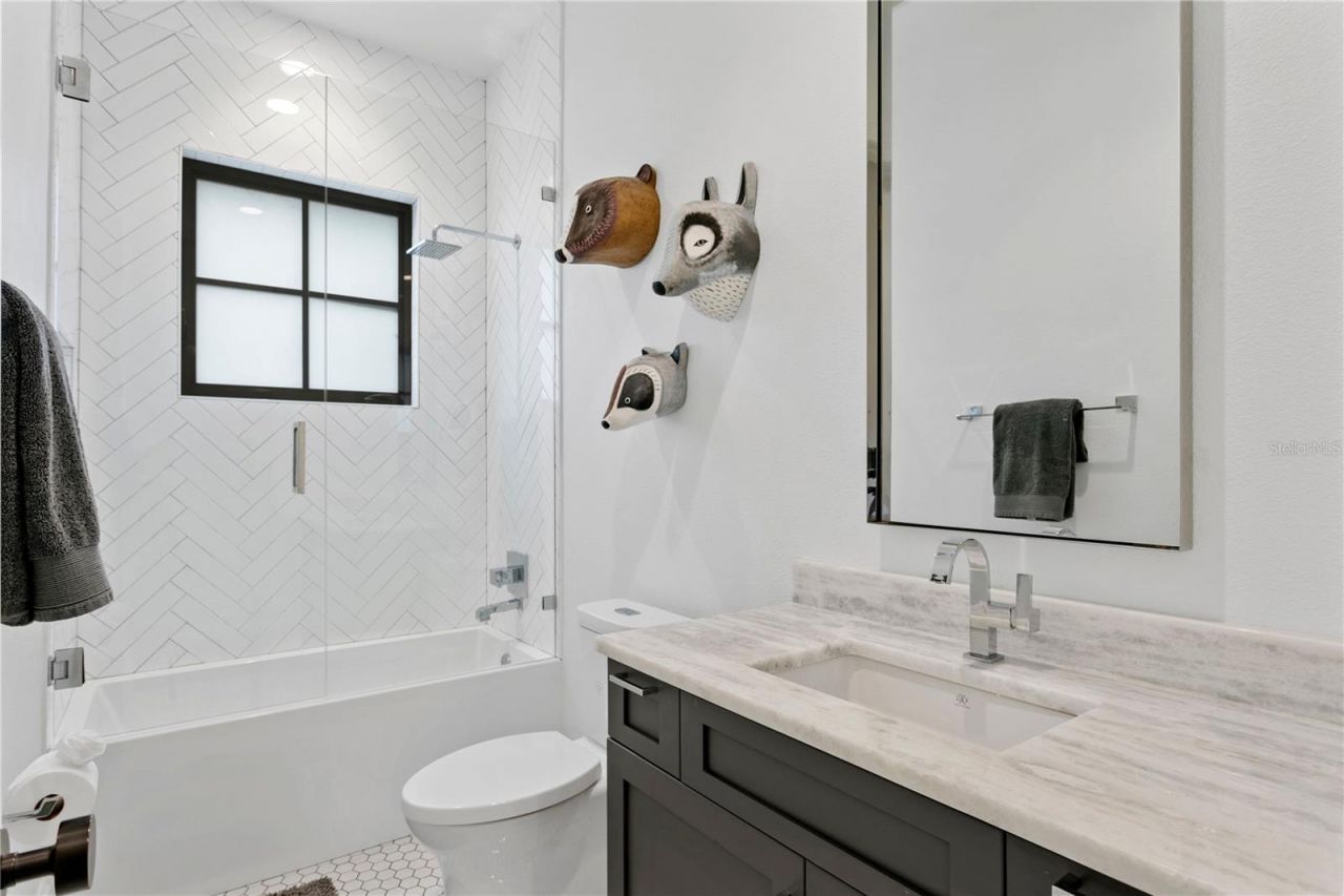 5811 Mariner Street, Tampa, FL 33609 Photo