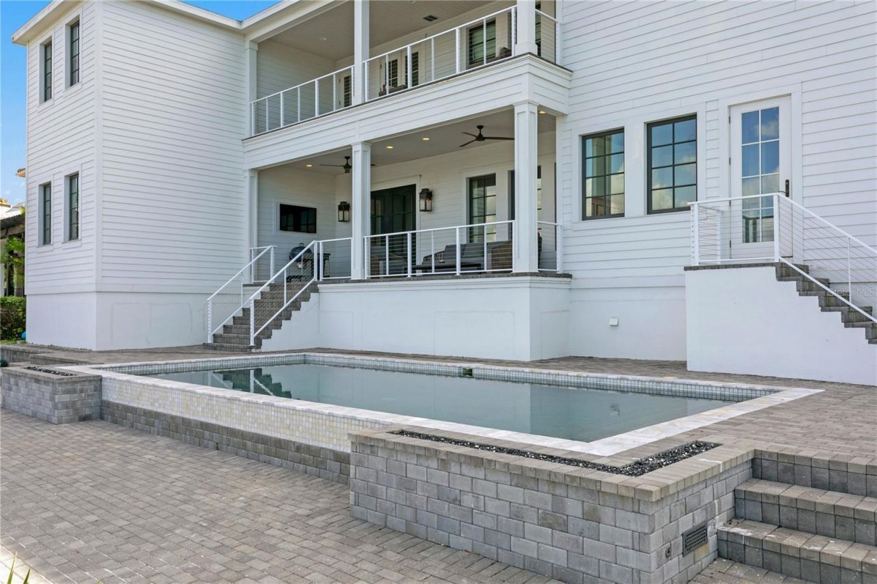 5811 Mariner Street, Tampa, FL 33609 Photo