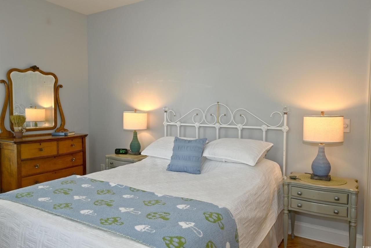 1090 Bridgeview Lane Photo 24