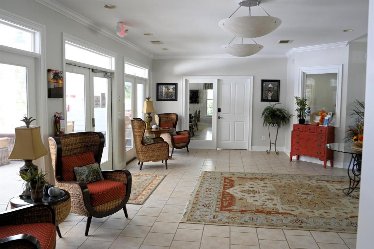 1090 Bridgeview Lane Photo 34