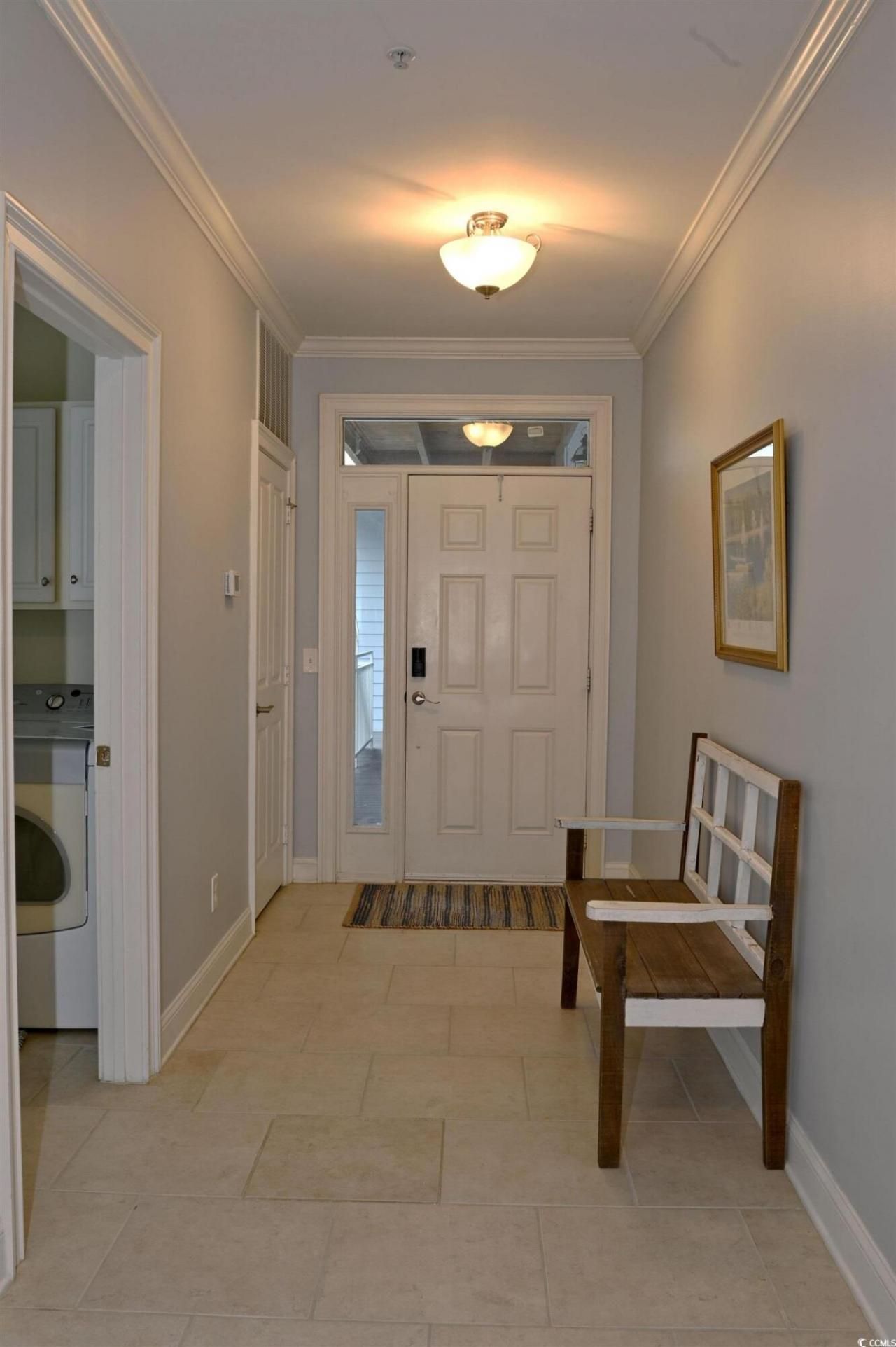 1090 Bridgeview Lane Photo 6