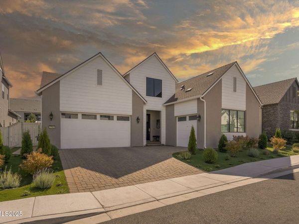 718 W Pleasant Oak Trail, Reno, NV 89511