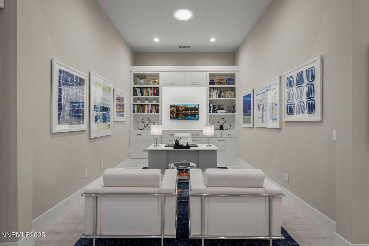 718 W Pleasant Oak Trail, Reno, NV 89511 Photo