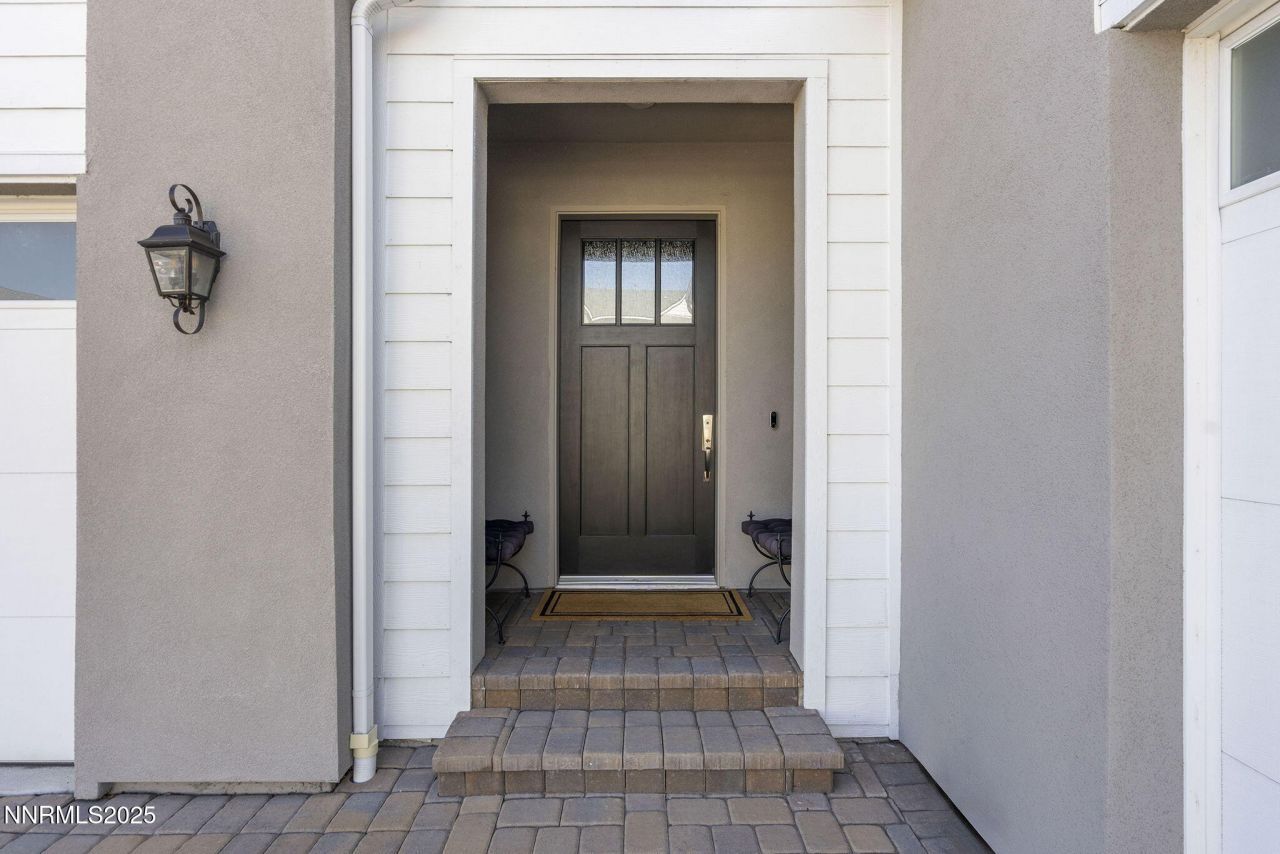 718 W Pleasant Oak Trail, Reno, NV 89511 Photo