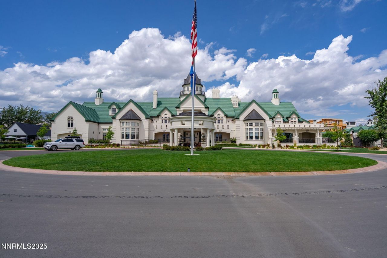 718 W Pleasant Oak Trail, Reno, NV 89511 Photo