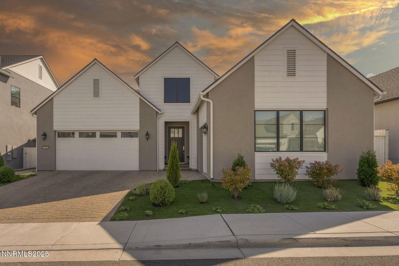 718 W Pleasant Oak Trail, Reno, NV 89511 Photo
