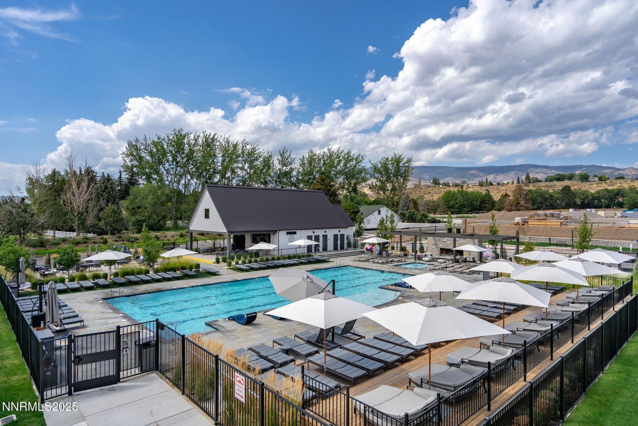 718 W Pleasant Oak Trail, Reno, NV 89511 Photo