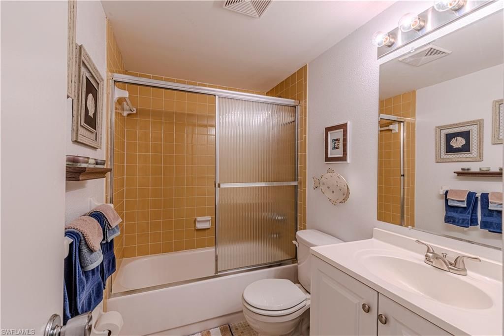 7043 New Post Dr, Unit 7, North Fort Myers, FL 33917 Photo