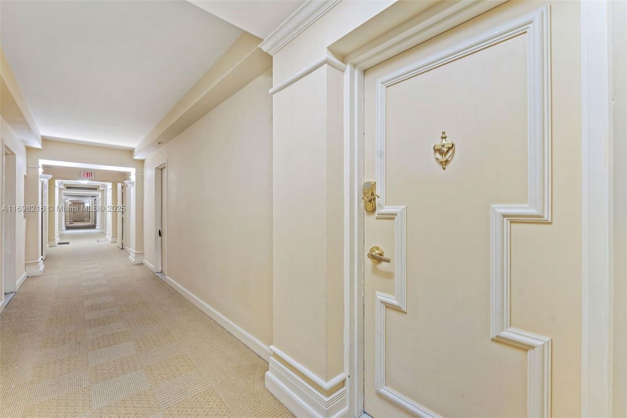 5700 Collins Ave, Unit 5B, Miami Beach, FL 33140 Photo