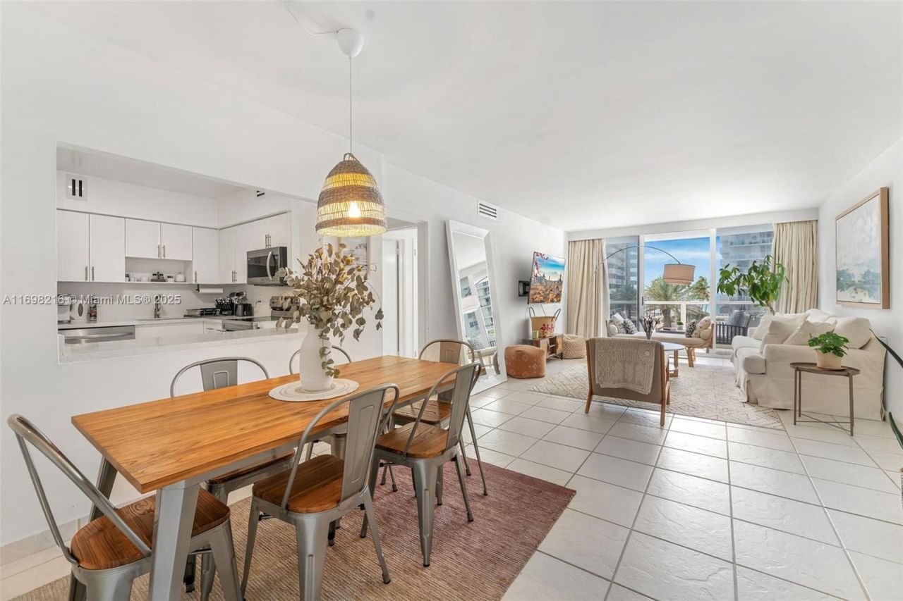 5700 Collins Ave, Unit 5B, Miami Beach, FL 33140 Photo