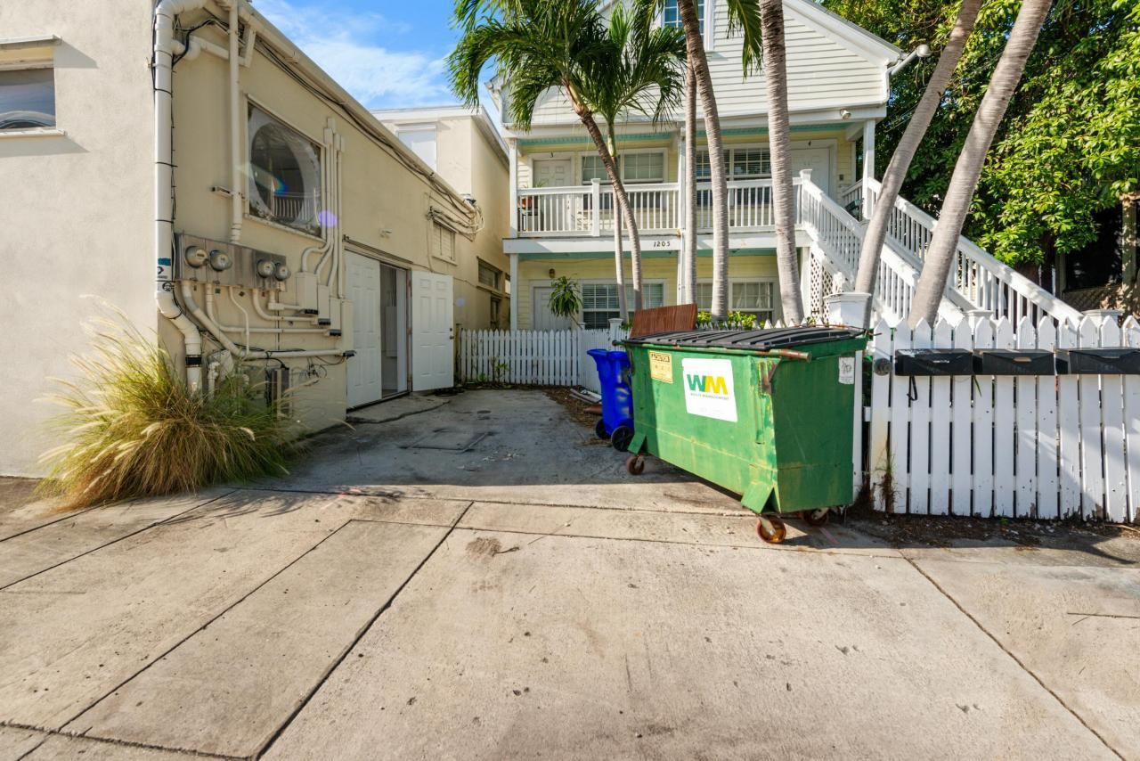 1021-1025 White Street, Key West, FL 33040 Photo