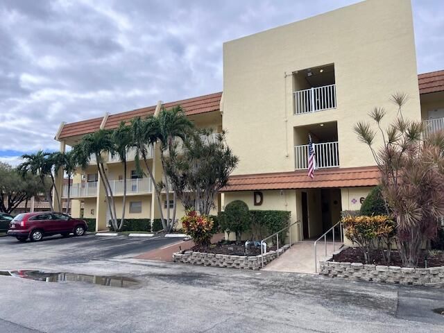 6700 Royal Palm Boulevard, Unit D108, Margate, FL 33063 Photo