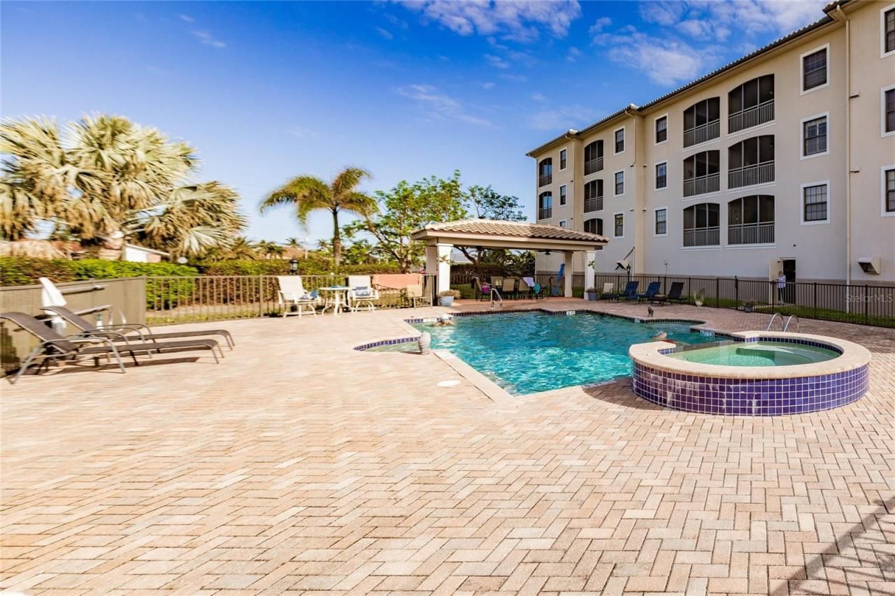 1349 Aqui Esta Drive, Unit 125, Punta Gorda, FL 33950 Photo