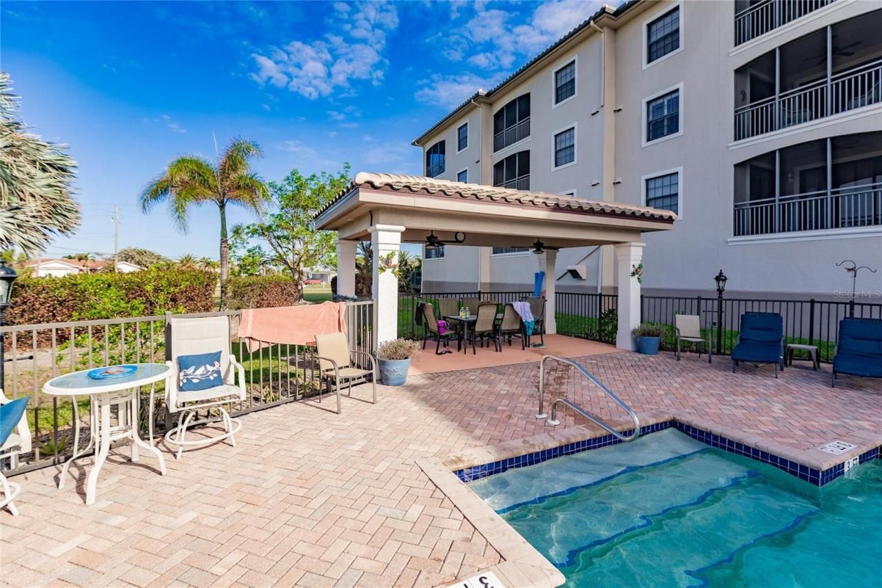 1349 Aqui Esta Drive, Unit 125, Punta Gorda, FL 33950 Photo