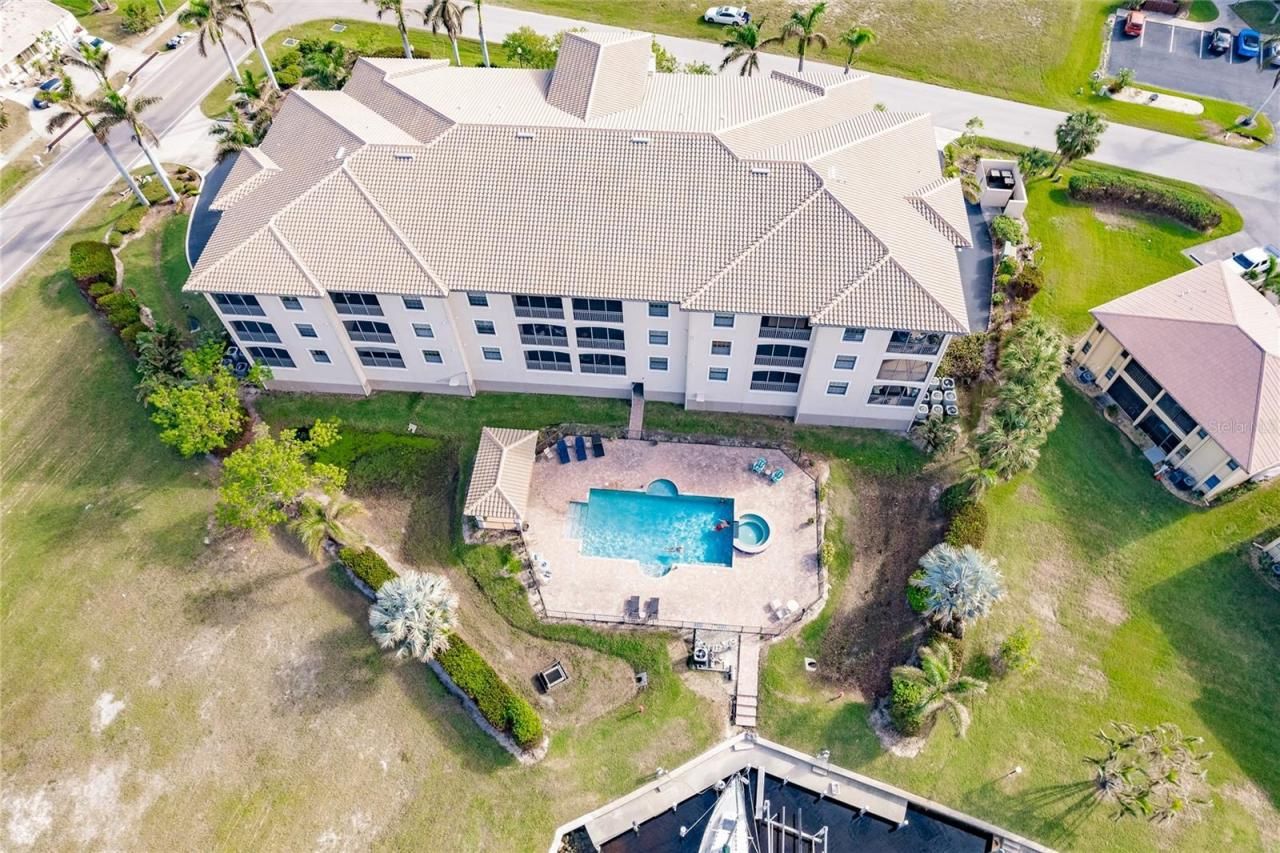 1349 Aqui Esta Drive, Unit 125, Punta Gorda, FL 33950 Photo