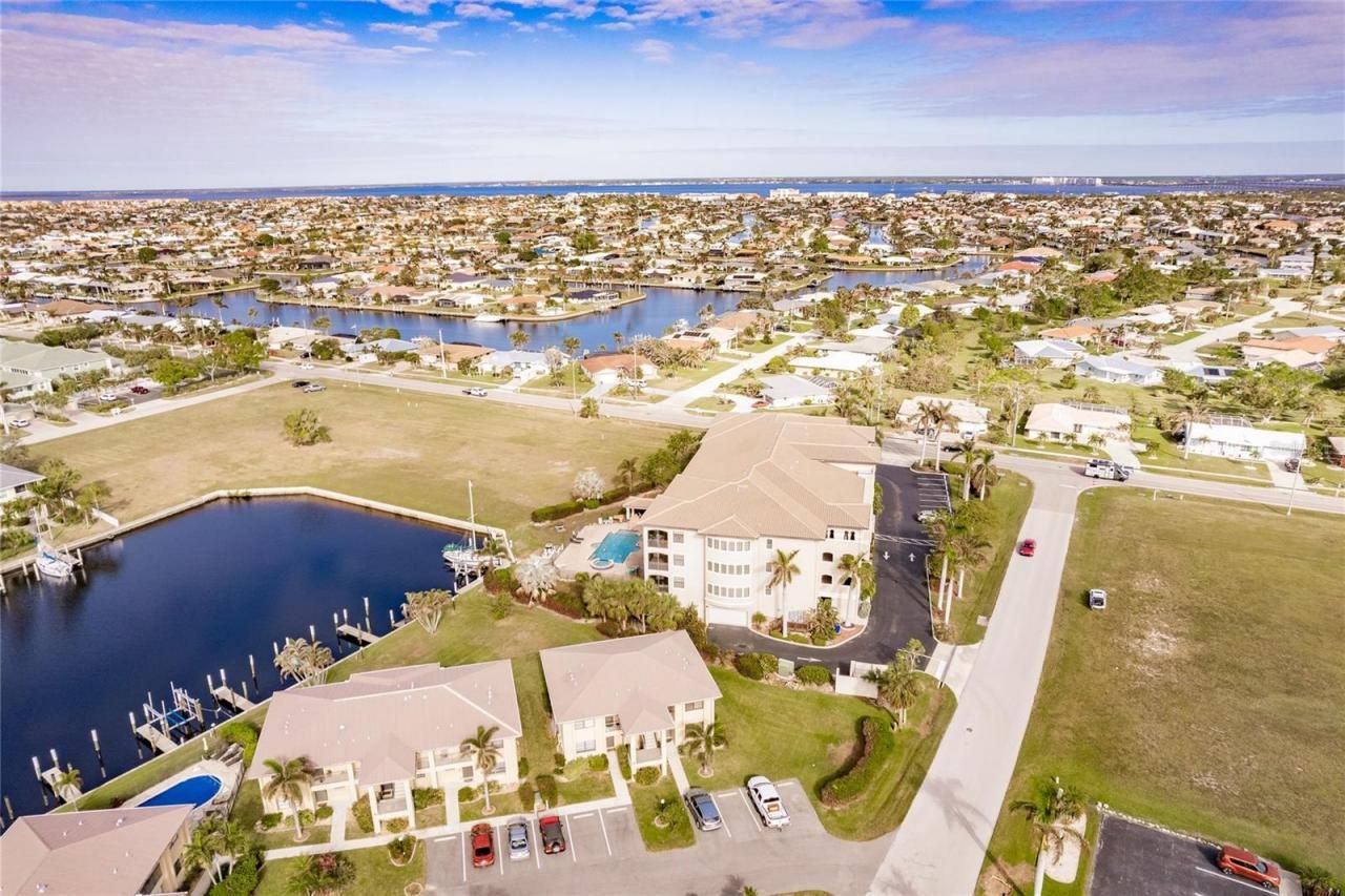1349 Aqui Esta Drive, Unit 125, Punta Gorda, FL 33950 Photo