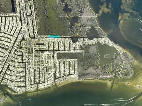 2785 Cussell DR, ST. JAMES CITY, FL 33956