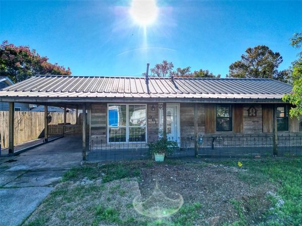 361 HELIS Drive, Westwego, LA 70094