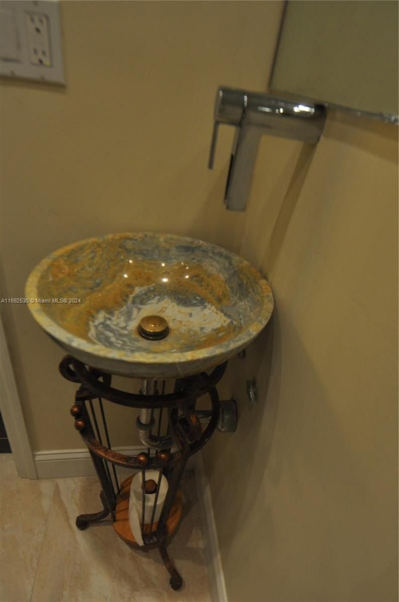 1600 S Ocean Dr, Unit 10C, Hollywood, FL 33019 Photo