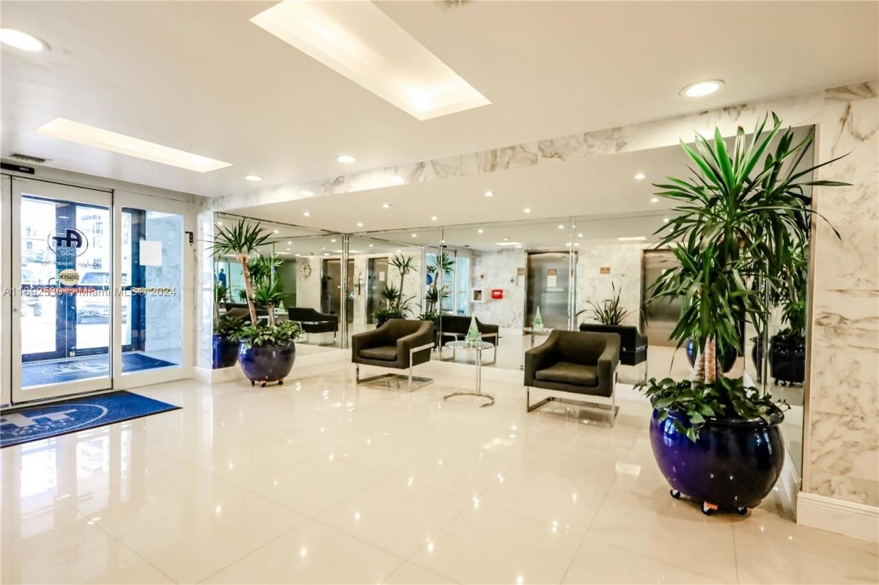 1600 S Ocean Dr, Unit 10C, Hollywood, FL 33019 Photo