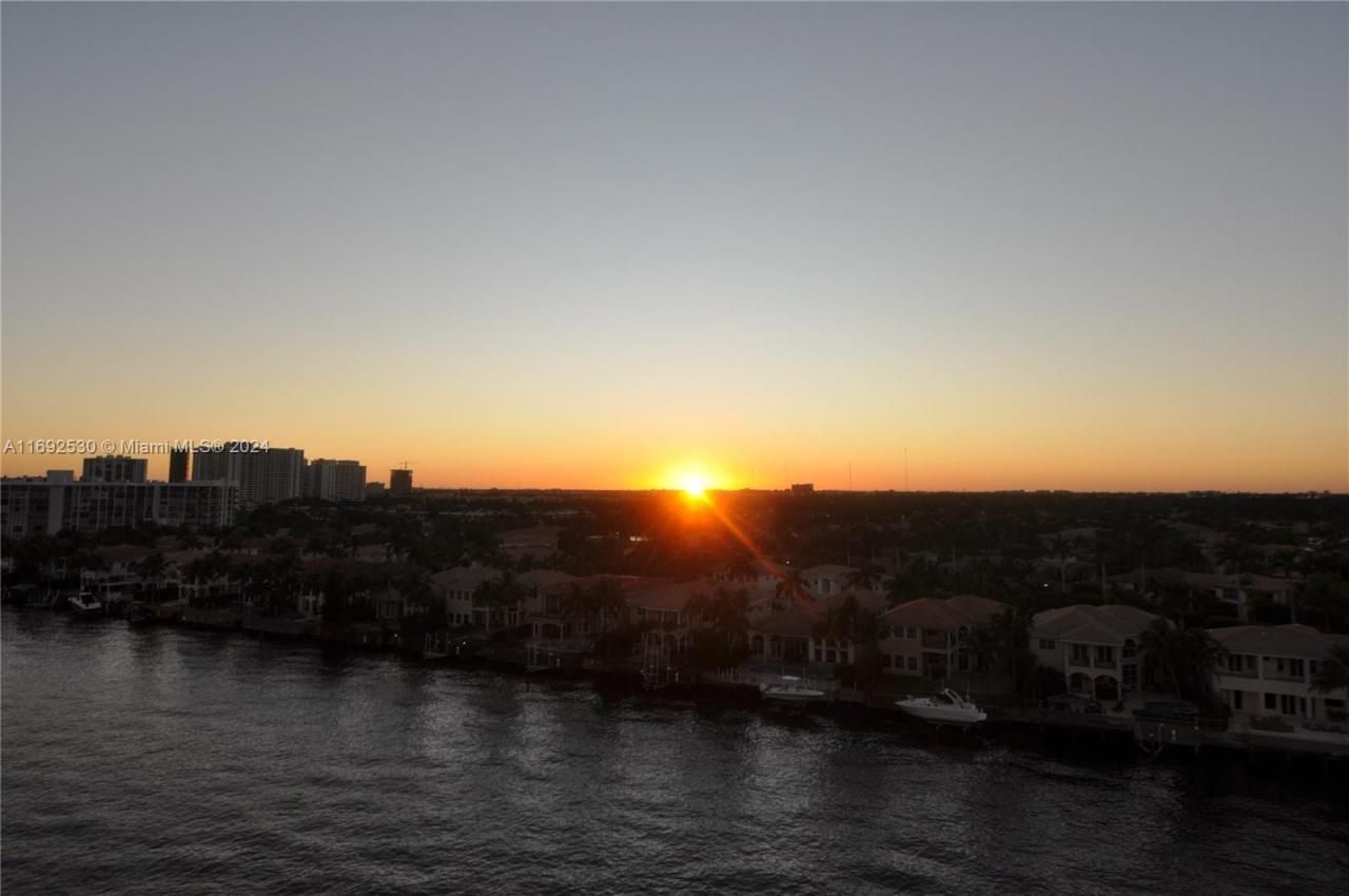 1600 S Ocean Dr, Unit 10C, Hollywood, FL 33019 Photo