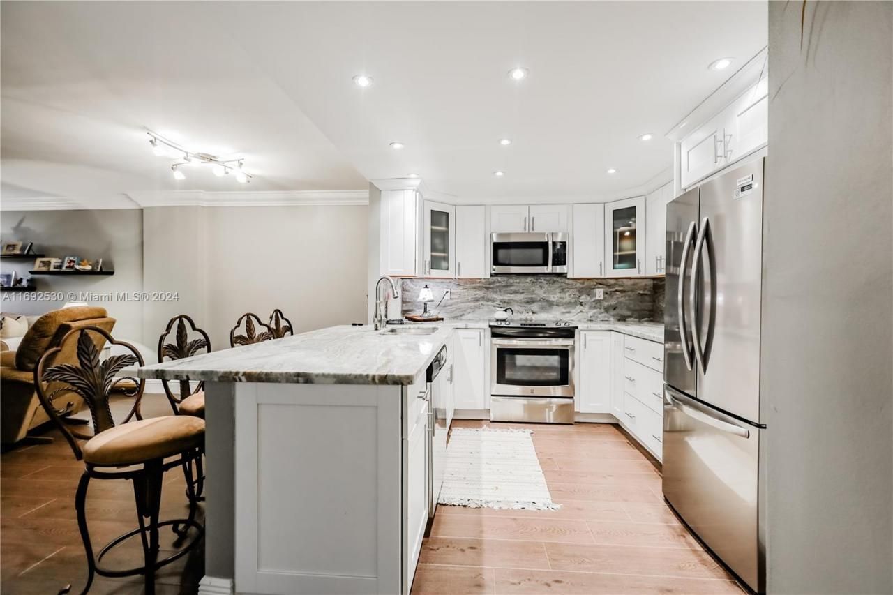 1600 S Ocean Dr, Unit 10C, Hollywood, FL 33019 Photo