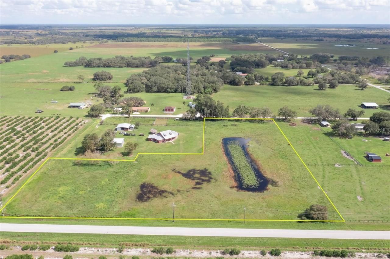 102 Old State Road 8, Venus, FL 33960 Photo