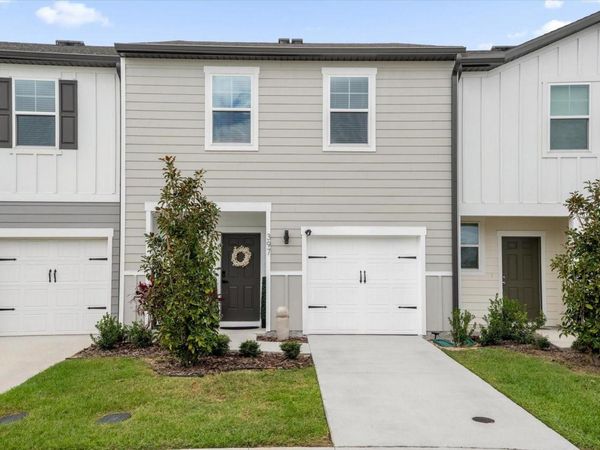 397 MADISON DRIVE, DAVENPORT, FL 33837