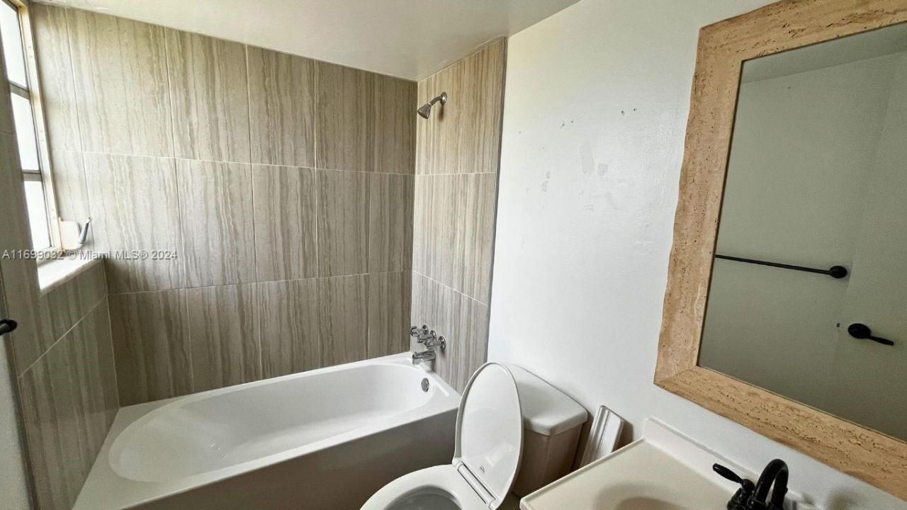 1811 Jefferson St, Unit 705, Hollywood, FL 33020 Photo