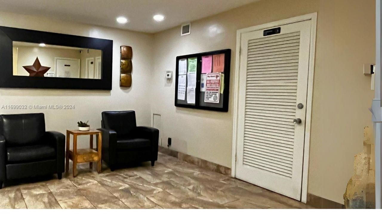 1811 Jefferson St, Unit 705, Hollywood, FL 33020 Photo