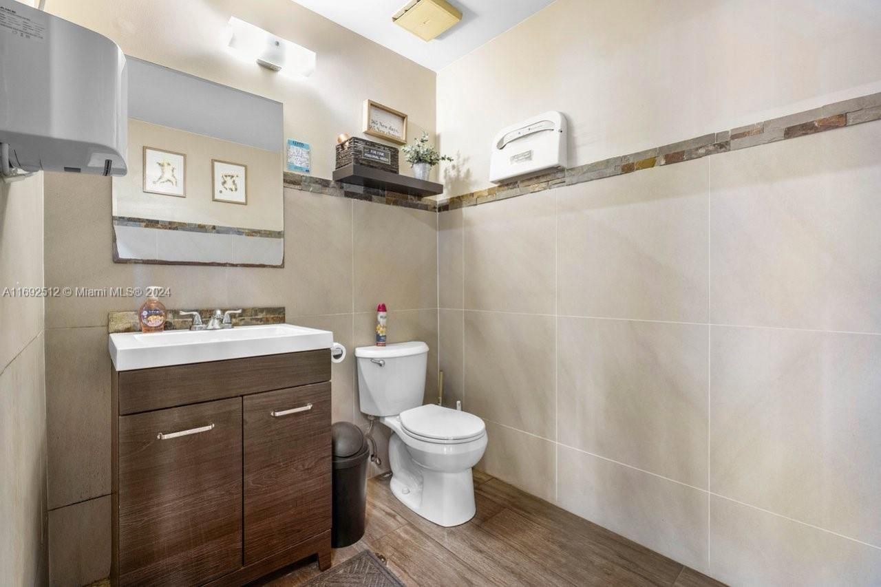 4400 W Sample, Coconut Creek, FL 33066 Photo