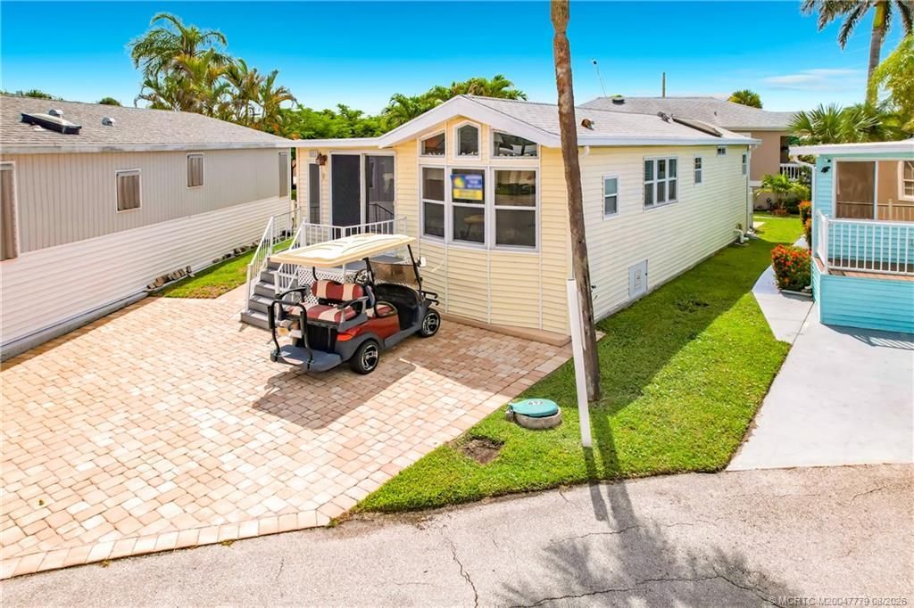 691 Nettles Boulevard, Jensen Beach, FL 34957 Photo