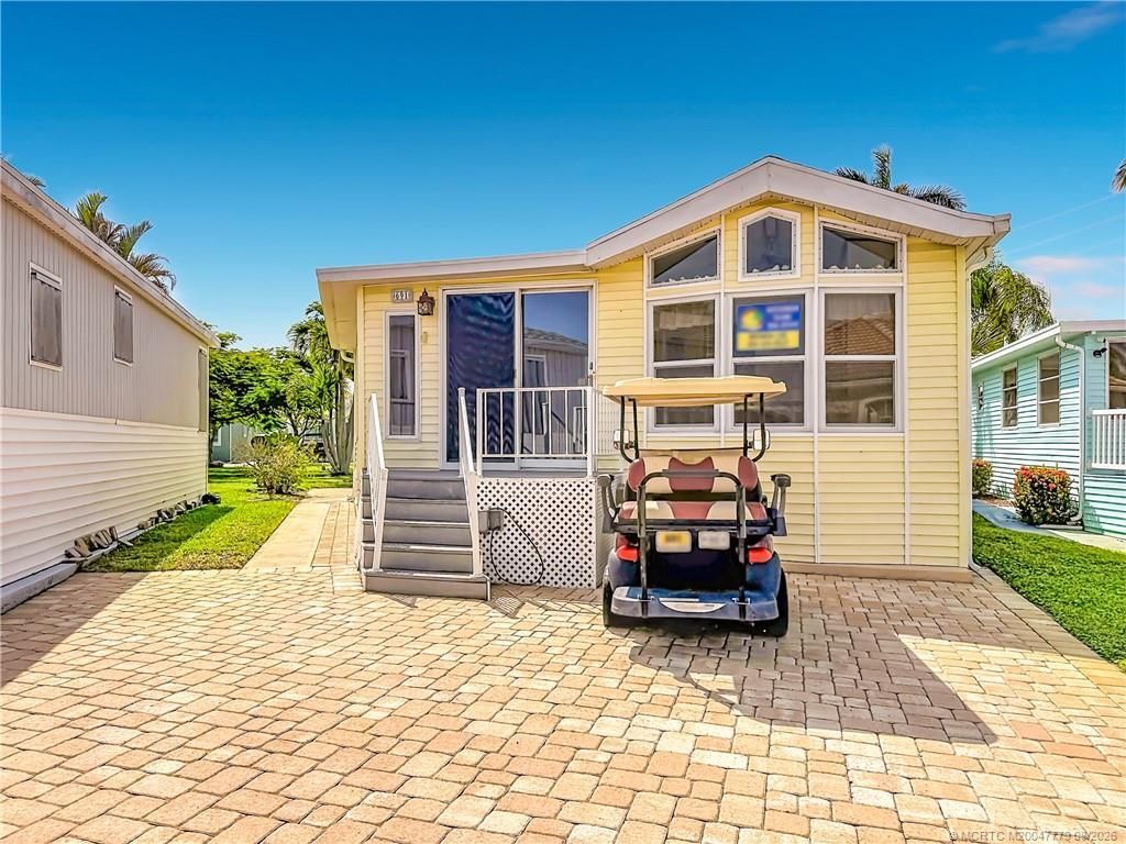 691 Nettles Boulevard, Jensen Beach, FL 34957 Photo