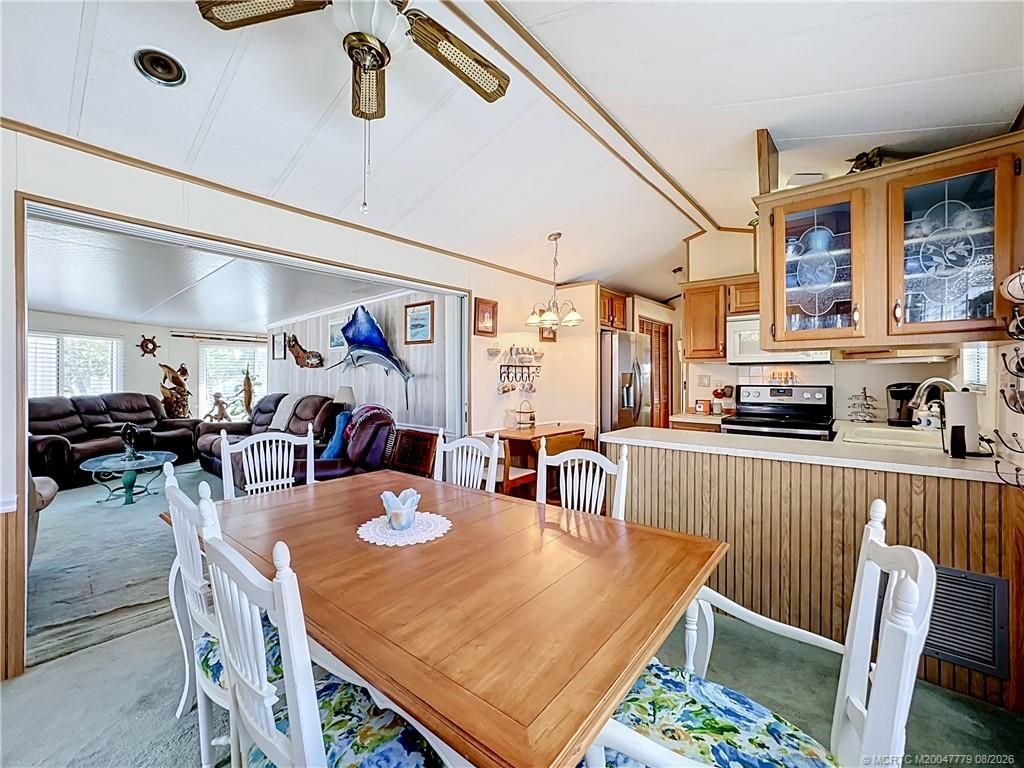691 Nettles Boulevard, Jensen Beach, FL 34957 Photo