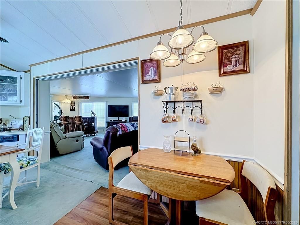 691 Nettles Boulevard, Jensen Beach, FL 34957 Photo