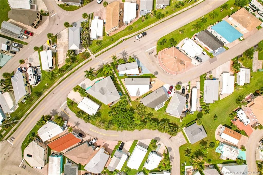 691 Nettles Boulevard, Jensen Beach, FL 34957 Photo