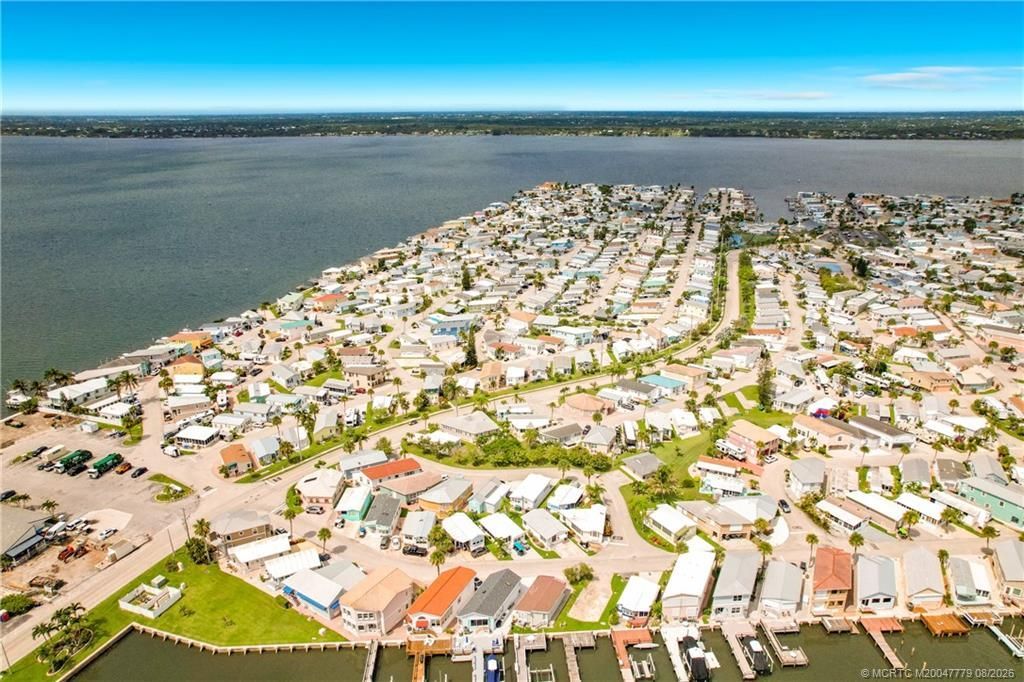 691 Nettles Boulevard, Jensen Beach, FL 34957 Photo