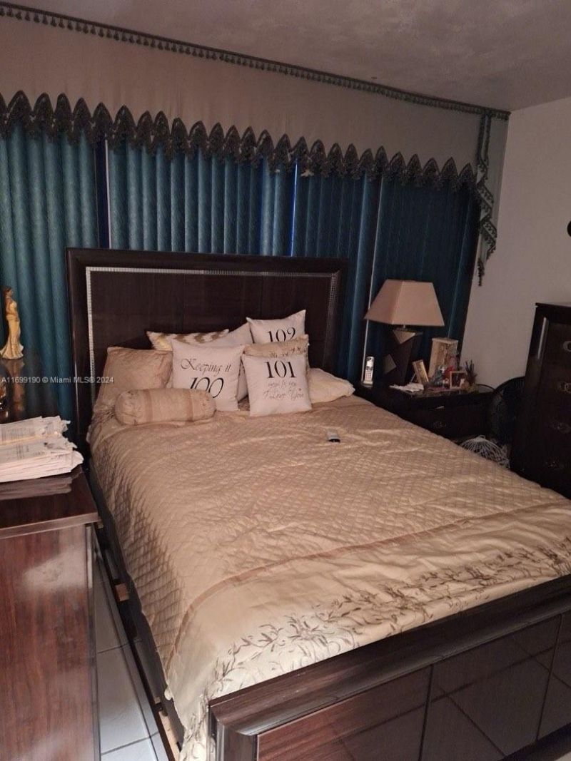 20620 NW 34th Ave, Miami Gardens, FL 33056 Photo