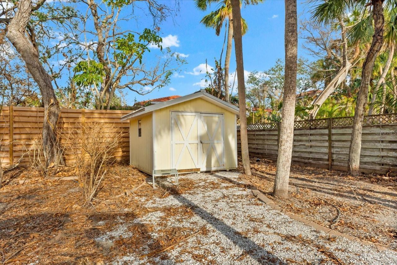 5019 Commonwealth Drive, Sarasota, FL 34242 Photo