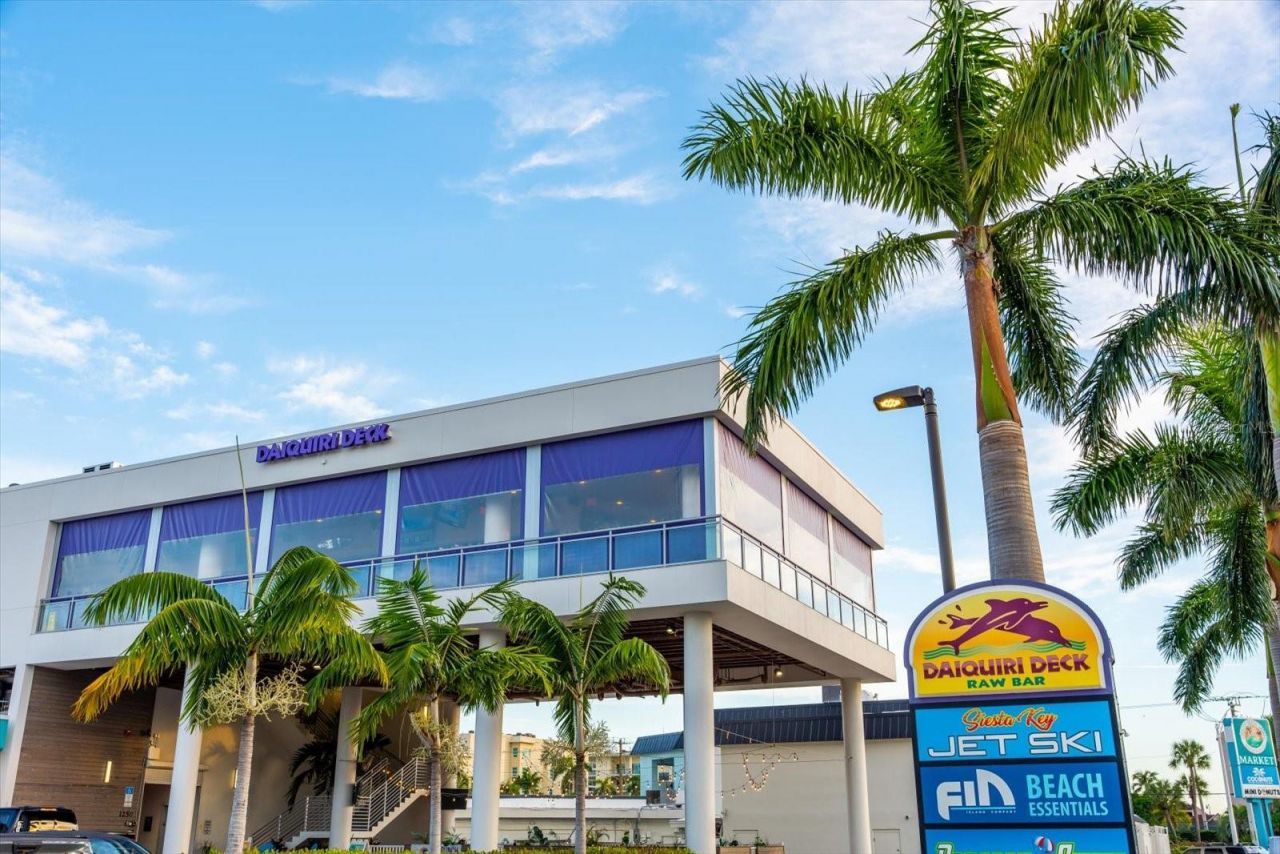 5019 Commonwealth Drive, Sarasota, FL 34242 Photo