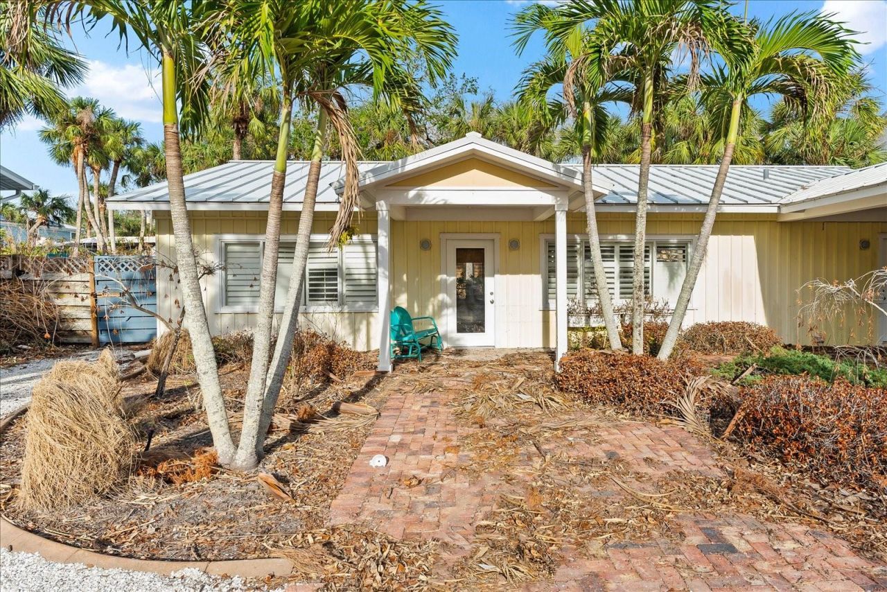 5019 Commonwealth Drive, Sarasota, FL 34242 Photo