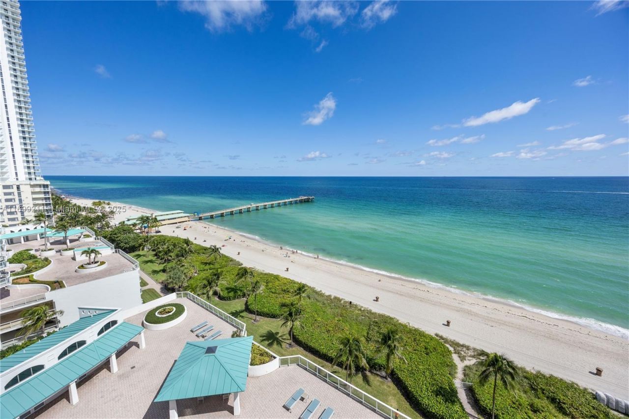 16445 Collins Ave, Unit 1126, Sunny Isles Beach, FL 33160 Photo