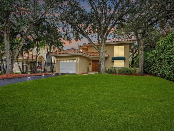740 Bird Rd, Coral Gables, FL 33146