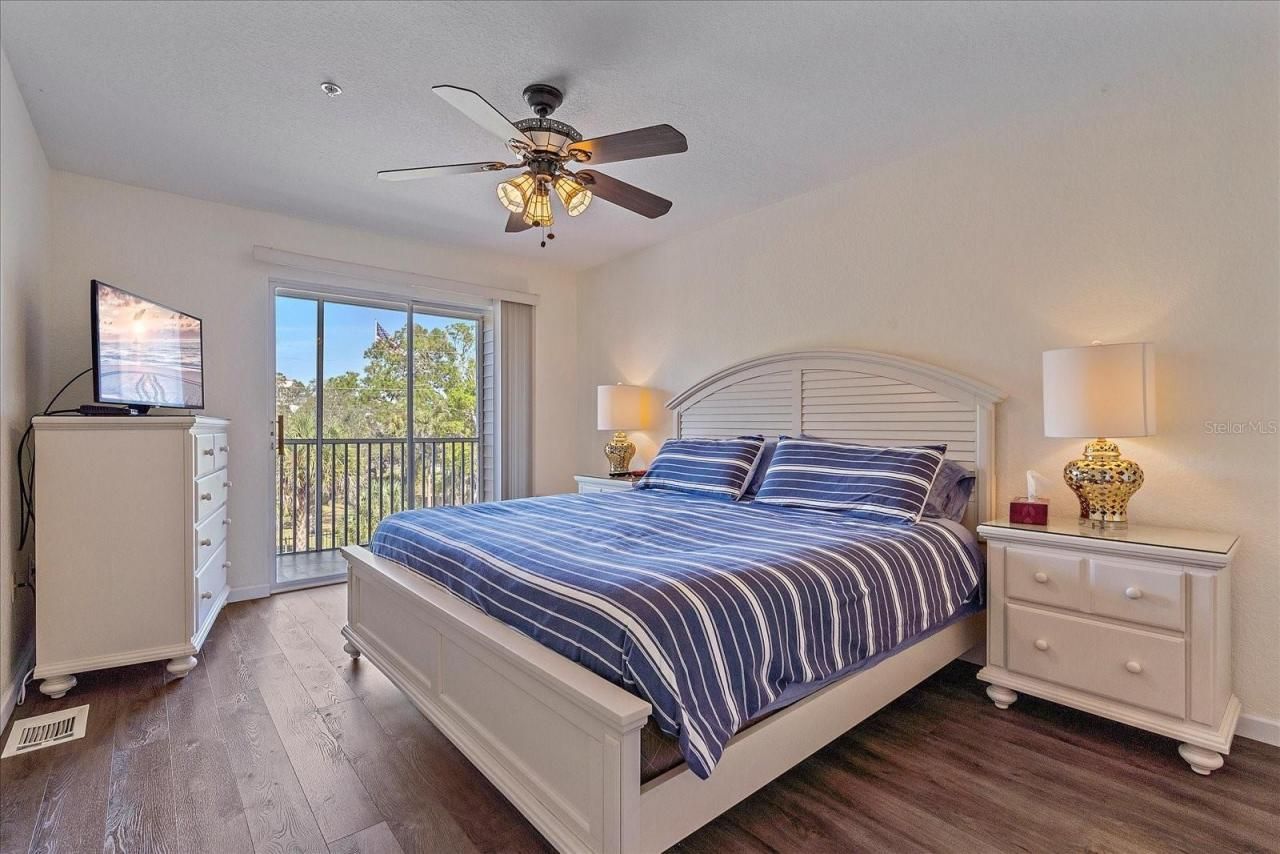 850 S Tamiami Trail, Unit 725, Sarasota, FL 34236 Photo