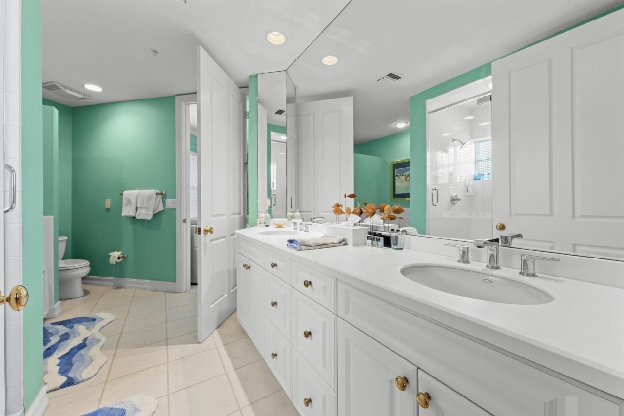 5681 Baltusrol Ct, Unit 2B, Sanibel, FL 33957 Photo